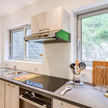 T3 Moderne Et Confort, 5 Pers, Proche Des Thermes - - Fr-1-402-112